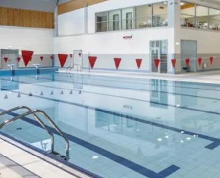 Terrace-view For Business&leisure, Free Parking, Near Metro, Gym