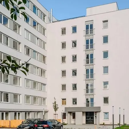 Terrace-view For Business&leisure, Free Parking, Near Metro, Gym Apartment *