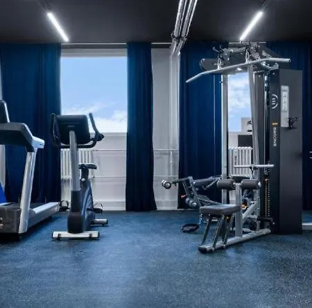 Terrace-view For Business&leisure, Free Parking, Near Metro, Gym Prag