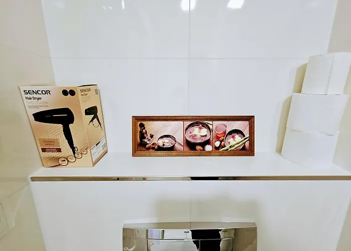 דירה Terrace-view For Business & Leisure, Free Parking, Near Metro, Gym