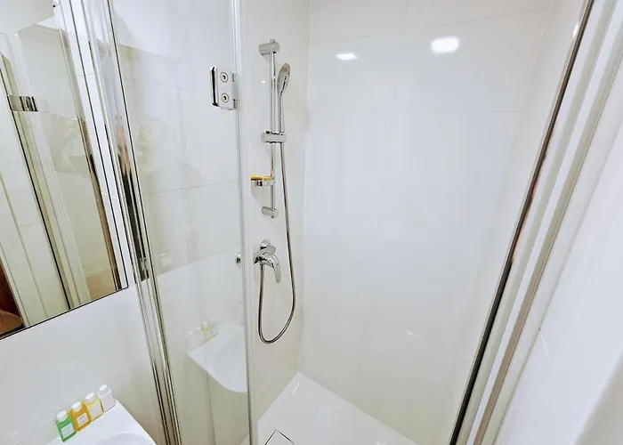 Terrace-view For Business & Leisure, Free Parking, Near Metro, Gym * פראג