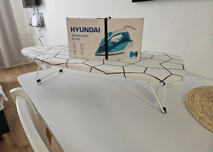 דירה Terrace-view For Business & Leisure, Free Parking, Near Metro, Gym