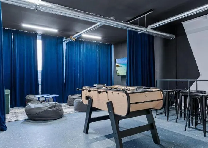 דירה Terrace-view For Business & Leisure, Free Parking, Near Metro, Gym *