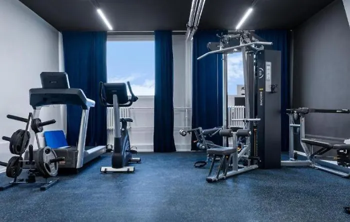 Terrace-view For Business & Leisure, Free Parking, Near Metro, Gym פראג